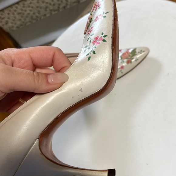 1960’s Vintage Heels - Picture 4 of 10